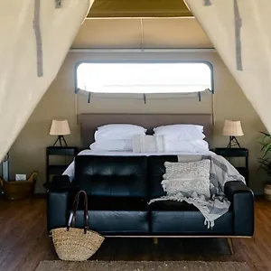 Mitchell Grass Retreat Luxury tent